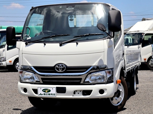 トヨタ ダイナ 小型 平ボディ TPG-XZC605(109213) 2枚目
