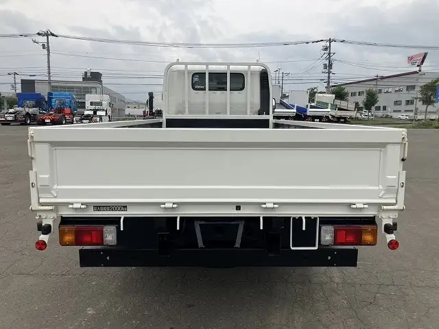 トヨタ ダイナ 小型 平ボディ 2KG-XZU775(111249) 6枚目