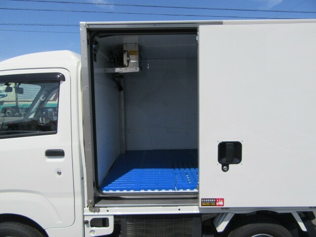 ダイハツ ハイゼット 軽 冷蔵冷凍バン EBD-S500P(10152) 6枚目