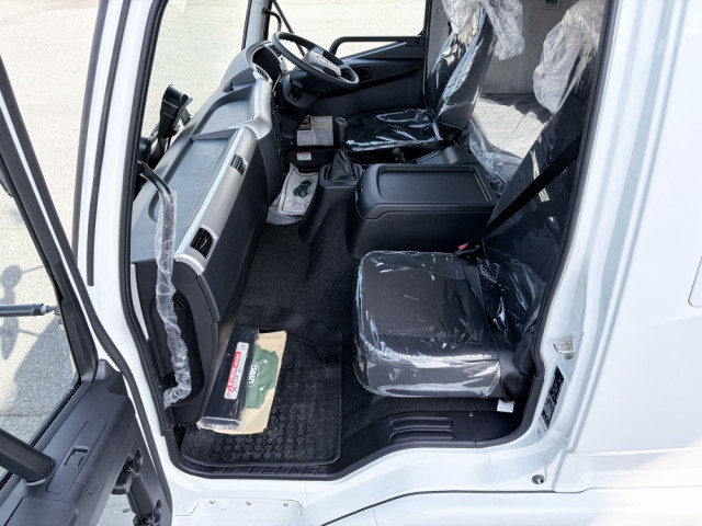 三菱ふそう ファイター 中型 平ボディ（クレーン付） 2KG-FK62F(106376) 36枚目