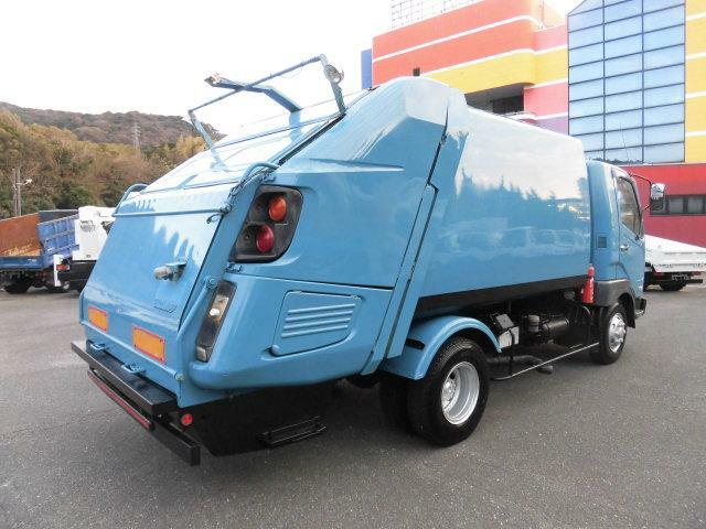 三菱ふそう ファイター 中型 塵芥車（プレス式） KK-FK71HD(11433) 2枚目