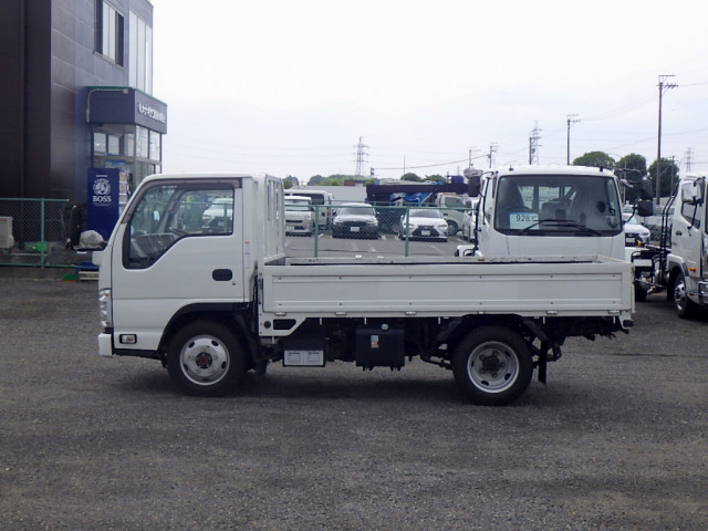 マツダ タイタン 小型 平ボディ 2RG-LJS88A(109187) 4枚目