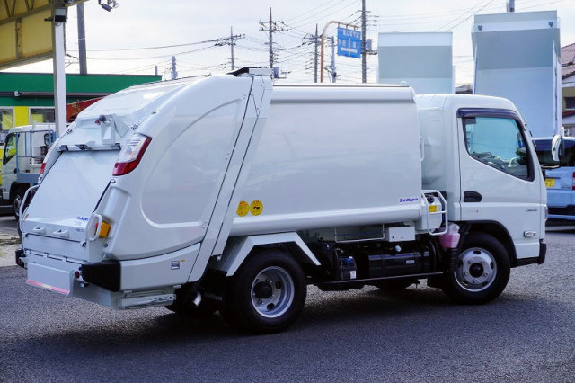 三菱ふそう キャンター 小型 塵芥車（プレス式） 2RG-FEAV0(113775) 8枚目