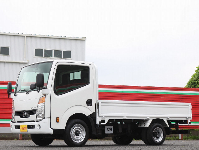 日産自動車 アトラス 小型 平ボディ CBF-SQ2F24(110225) 17枚目