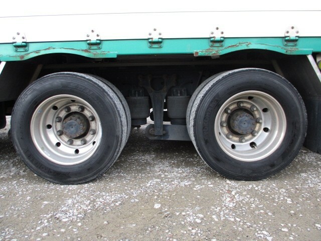 UDトラックス（日産） クオン 大型 ウィング PKG-CG4ZA(9264) 15枚目