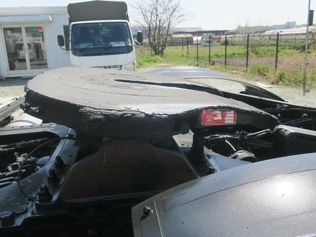 UDトラックス（日産） クオン 大型 トラクタ QPG-GK5XAB(29562) 7枚目