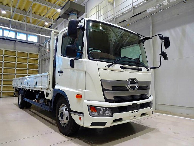 日野 レンジャー 中型 平ボディ 2PG-FC2ABA(113691) 2枚目