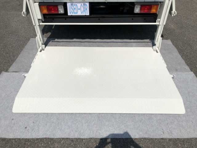 トヨタ ダイナ 小型 平ボディ 2RG-XZU710(109975) 16枚目