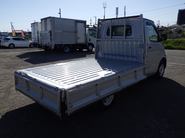 トヨタ ライトエース 小型 平ボディ DBF-S402U(110661) 23枚目