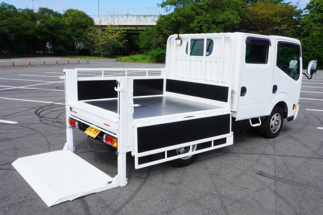 日産自動車 アトラス 小型 Wキャブ CBF-SQ2F24(112646) 5枚目