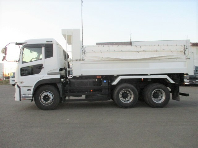 Nissan UD quon Large Soil dump 2PG-CW5AL(36694) 6枚目