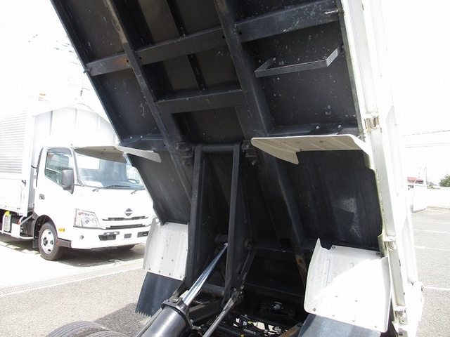 三菱ふそう キャンター 小型 土砂ダンプ 2PG-FBA30(36713) 9枚目