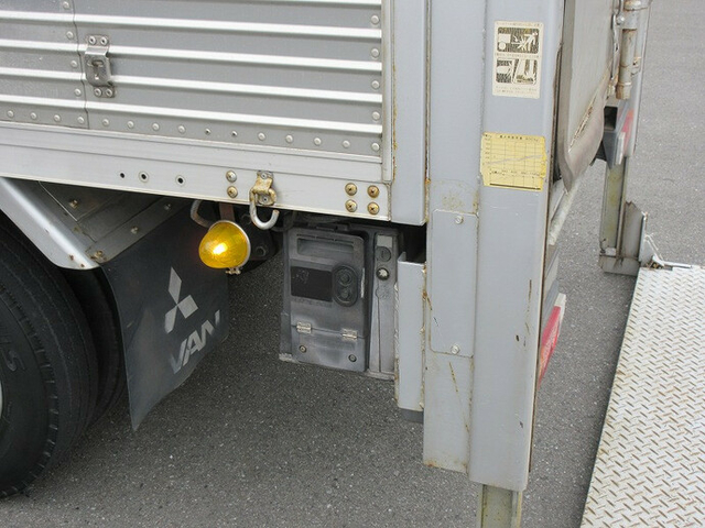 三菱ふそう キャンター 小型 バン PDG-FE70B(7703) 10枚目