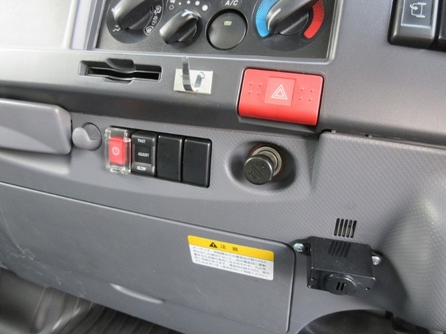 いすゞ エルフ 小型 バン BJG-NPR85AN(6702) 30枚目