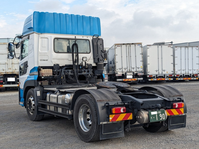 UDトラックス（日産） クオン 大型 トラクタ 2PG-GK5AAD(113903) 3枚目