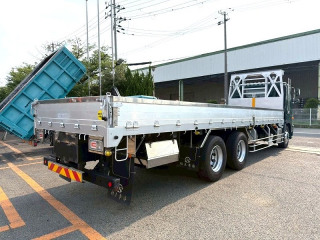 日野 プロフィア 大型 平ボディ 2DG-FR1AJA(109499) 3枚目
