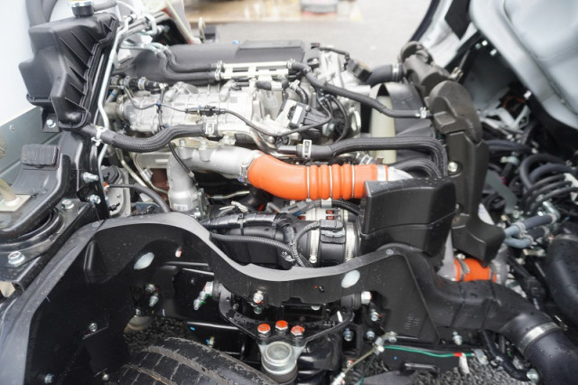 三菱ふそう キャンター 小型 冷蔵冷凍バン 2RG-FBAV0(108634) 14枚目