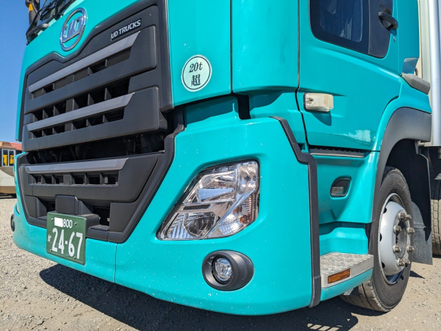 UDトラックス（日産） クオン 大型 冷蔵冷凍バン 2PG-CG5CA(113474) 25枚目