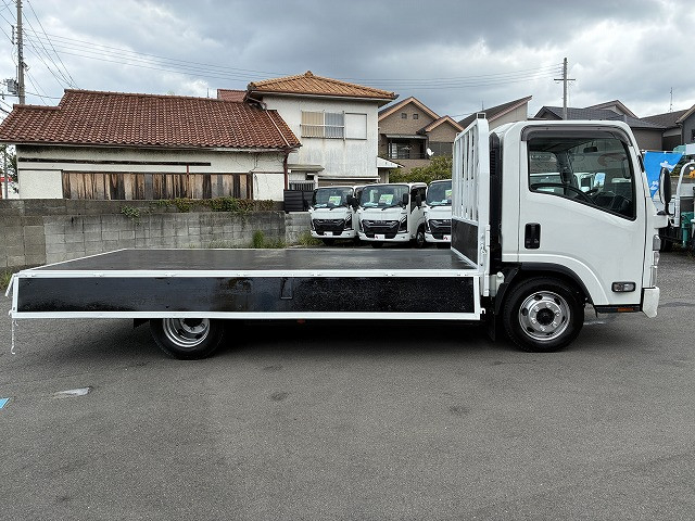 マツダ タイタン 小型 平ボディ 2RG-LPR88AR(110197) 12枚目