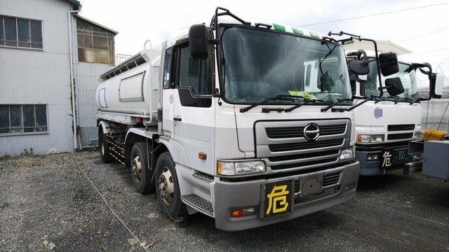 日野 プロフィア 大型 タンクローリー KL-GN2PPHA(4537) 1枚目