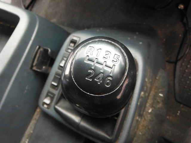 UDトラックス（日産） コンドル 増トン ウィング PK-PK37A(3945) 11枚目