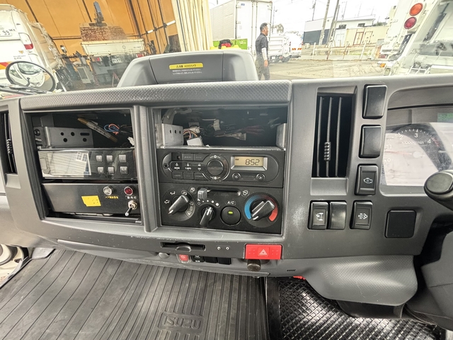 いすゞ エルフ 小型 冷蔵冷凍バン 2RG-NPR88AN(108198) 59枚目