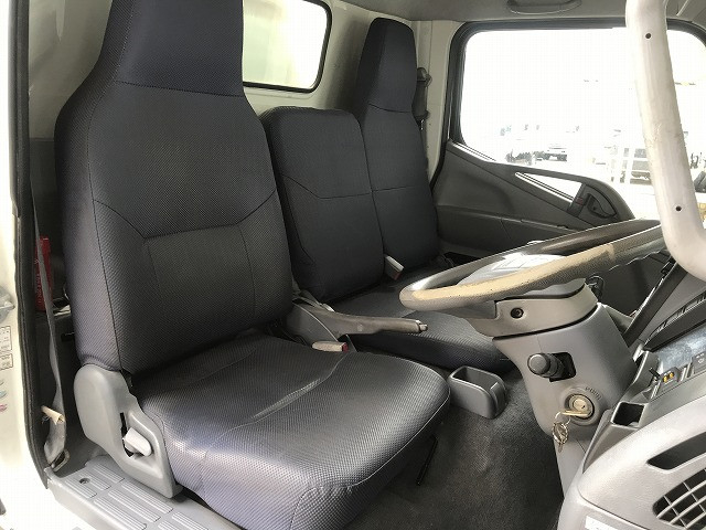 三菱ふそう キャンター 小型 バン PDG-FE74BV(110144) 35枚目