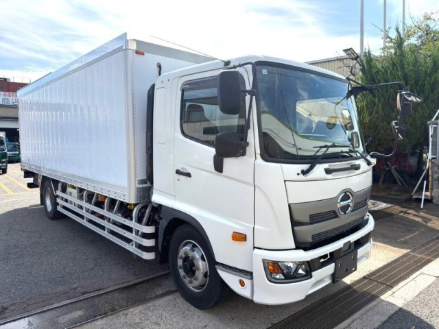 日野 レンジャー 増トン 冷蔵冷凍バン 2PG-FE2ABG(111705) 2枚目