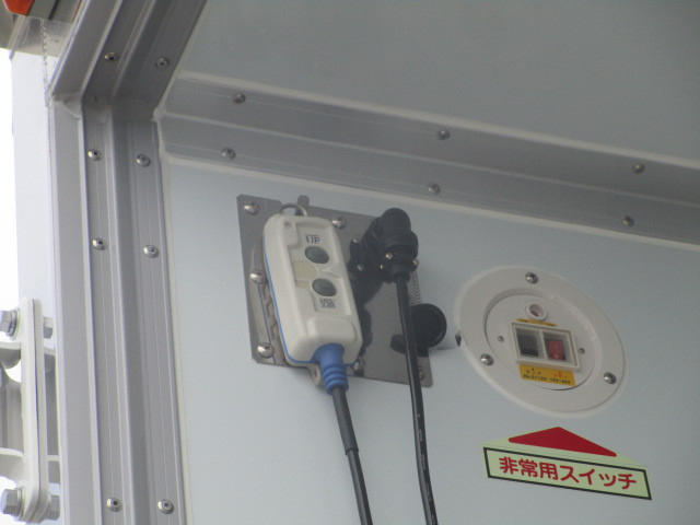 三菱ふそう キャンター 小型 冷蔵冷凍バン 2RG-FEB80(108080) 38枚目
