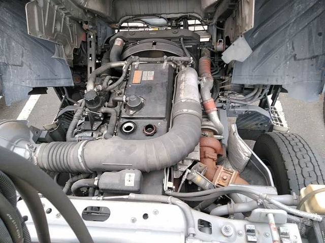 UDトラックス（日産） その他・不明 大型 トラクタ PKG-GK4XAB(3308) 29枚目