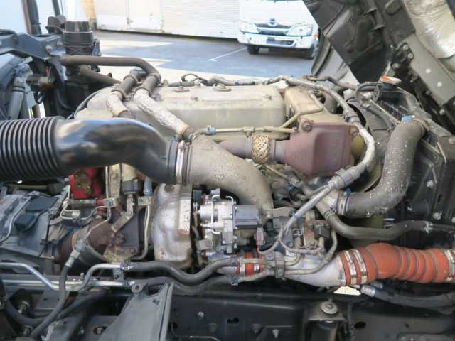日野 レンジャー 中型 冷蔵冷凍バン 2KG-FD2ABA(78310) 17枚目
