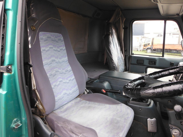 UDトラックス（日産） コンドル 中型 ウィング BDG-MK37C(3189) 21枚目