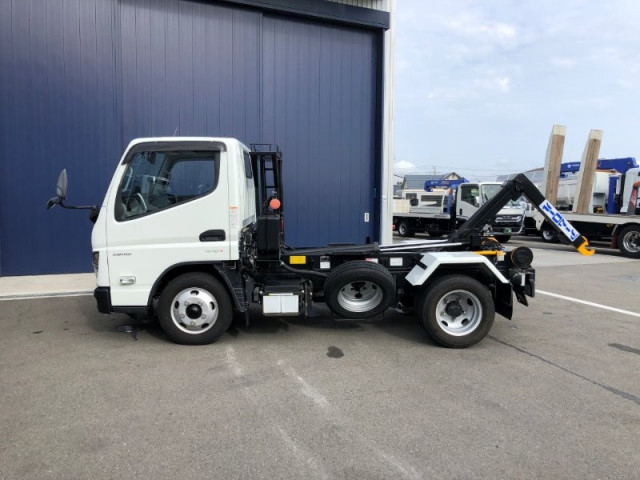 三菱ふそう キャンター 小型 コンテナ専用車 2RG-FBAV0(113654) 7枚目