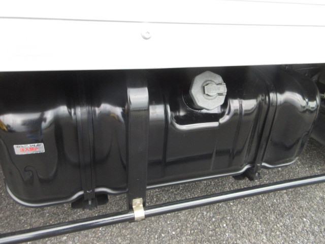 いすゞ エルフ 小型 バン TRG-NMR85AN(111582) 42枚目