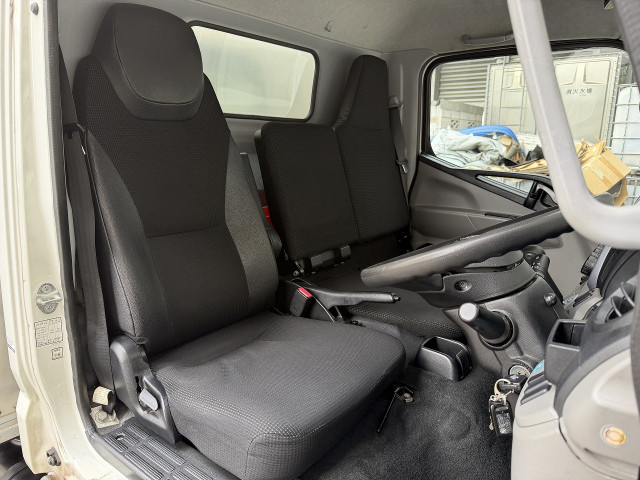 日産自動車 アトラス 小型 バン TRG-FEA5W(110090) 15枚目
