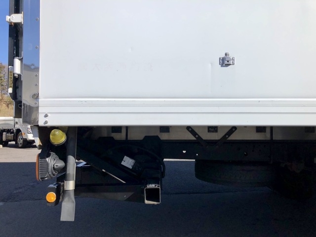 日野 レンジャー 中型 冷蔵冷凍バン TKG-FC9JLAA(60827) 30枚目