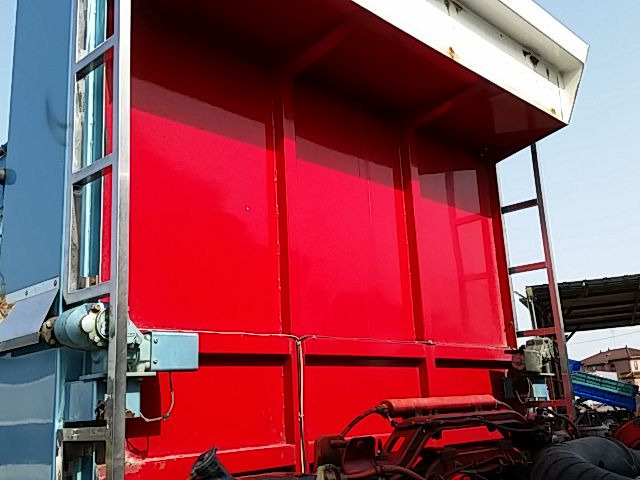 UDトラックス（日産） クオン 大型 土砂ダンプ ADG-CW4XL(9323) 72枚目