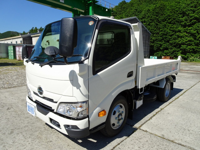 日野 デュトロ 小型 土砂ダンプ 2WG-XZU603T(108434) 1枚目