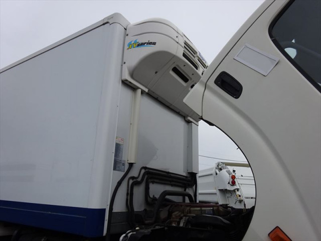日野 デュトロ 小型 冷蔵冷凍バン TPG-XZC605M(96481) 39枚目