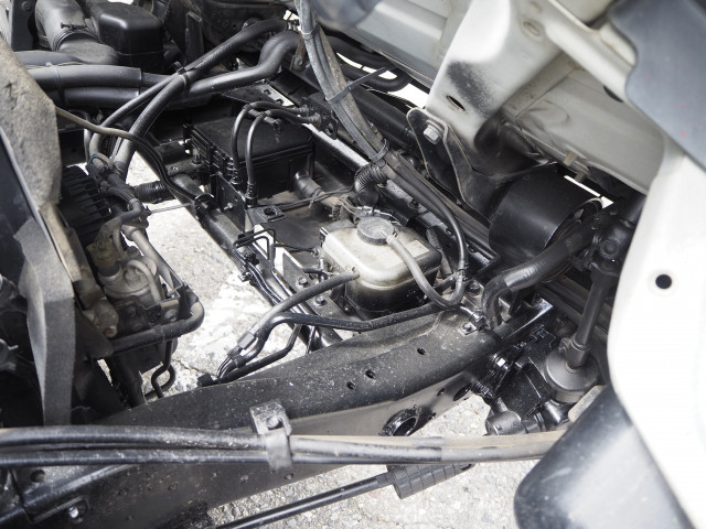 UDトラックス（日産） コンドル 小型 平ボディ（クレーン付） PB-BPS81AR(109528) 21枚目