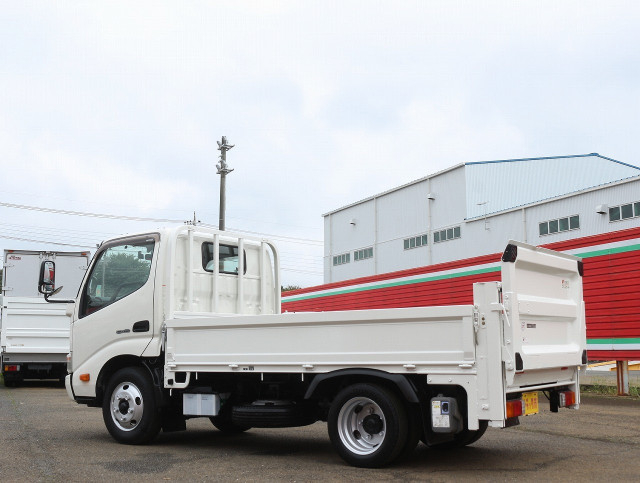 日野 デュトロ 小型 平ボディ TKG-XZC605M(112351) 7枚目
