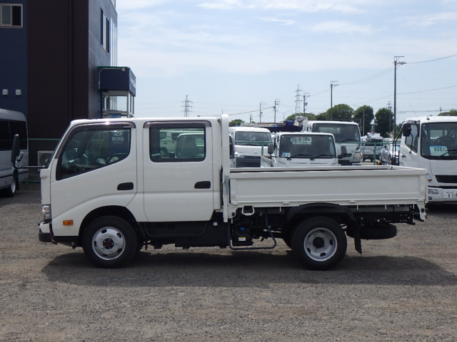 日野 デュトロ 小型 Wキャブ 2WG-XZU686M(108078) 4枚目
