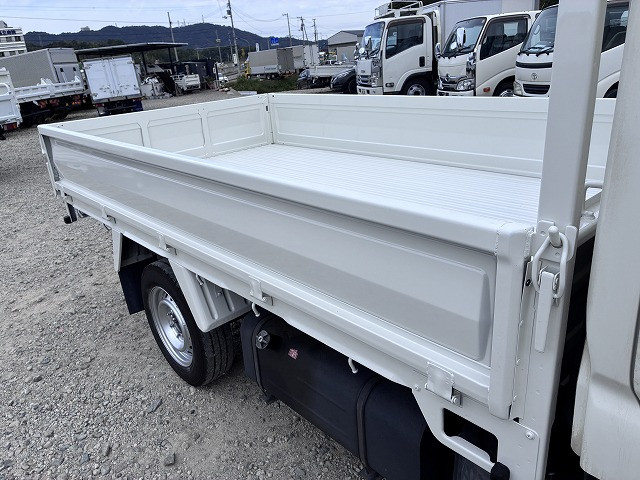 トヨタ トヨエース 小型 平ボディ ADF-KDY221(113683) 47枚目