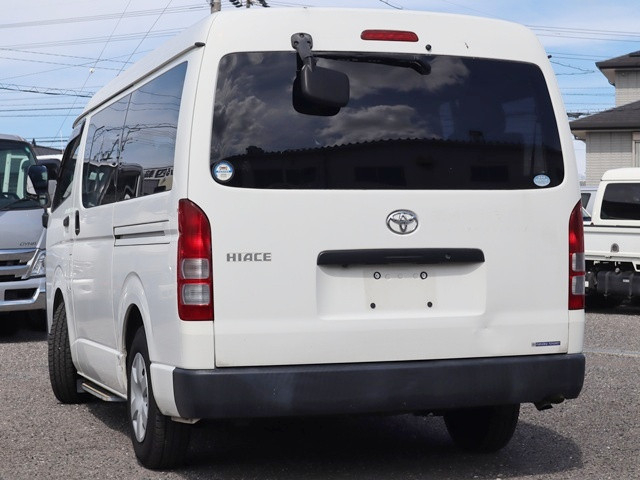 トヨタ ハイエース 小型 CBA-TRH214W(109304) 3枚目