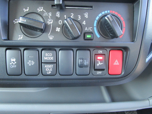 Hino dutro Small Flat body 2KG-XZU720M(109712) 18枚目