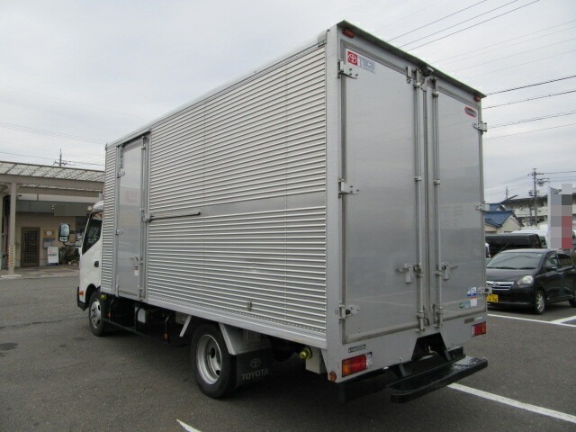 トヨタ ダイナ 小型 バン TKG-XZU710(8373) 4枚目
