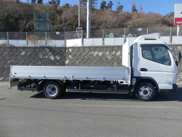 三菱ふそう キャンター 小型 平ボディ 2RG-FEB50(55586) 15枚目