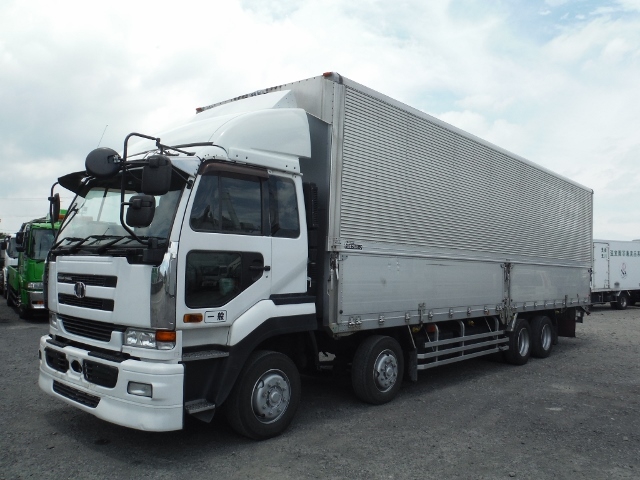 UDトラックス（日産） ビッグサム 大型 ウィング KL-CG48L(1105) 1枚目