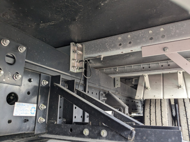 三菱ふそう キャンター 小型 バン 2RG-FEB50(105628) 24枚目