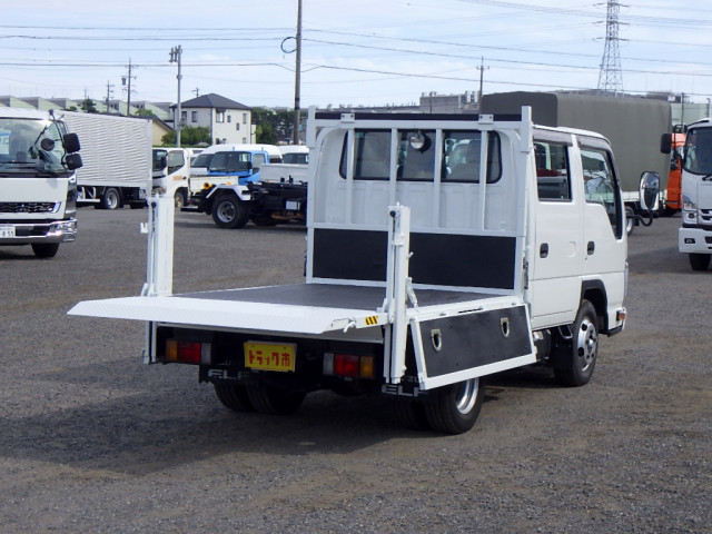 いすゞ エルフ 小型 Wキャブ TRG-NJR85A(109994) 30枚目